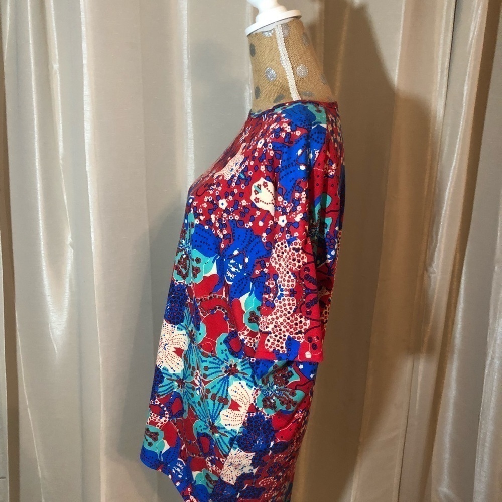 Lularoe‎ tunic - Picture 2 of 6